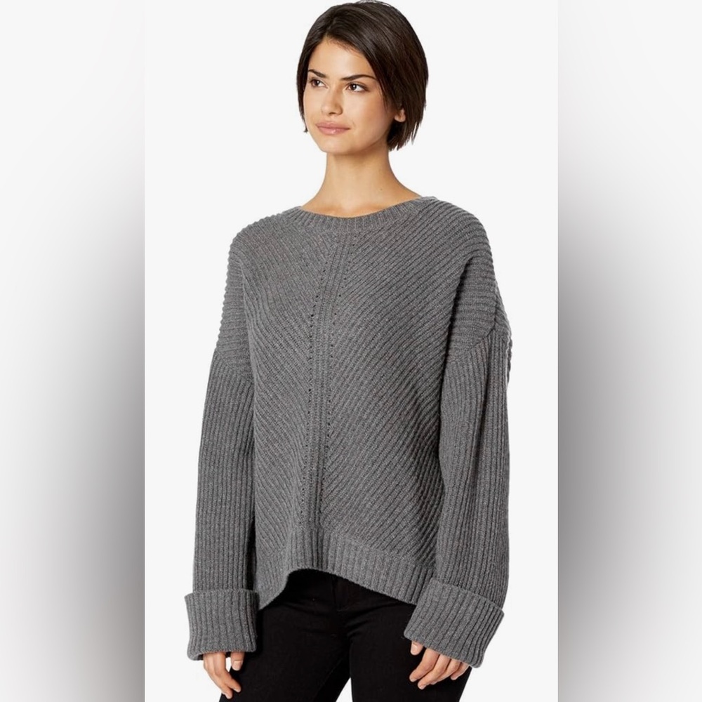 Splendid Women's Crewneck Pullover Sweater Sweatshirt. Size Large. - Picture 2 of 7
